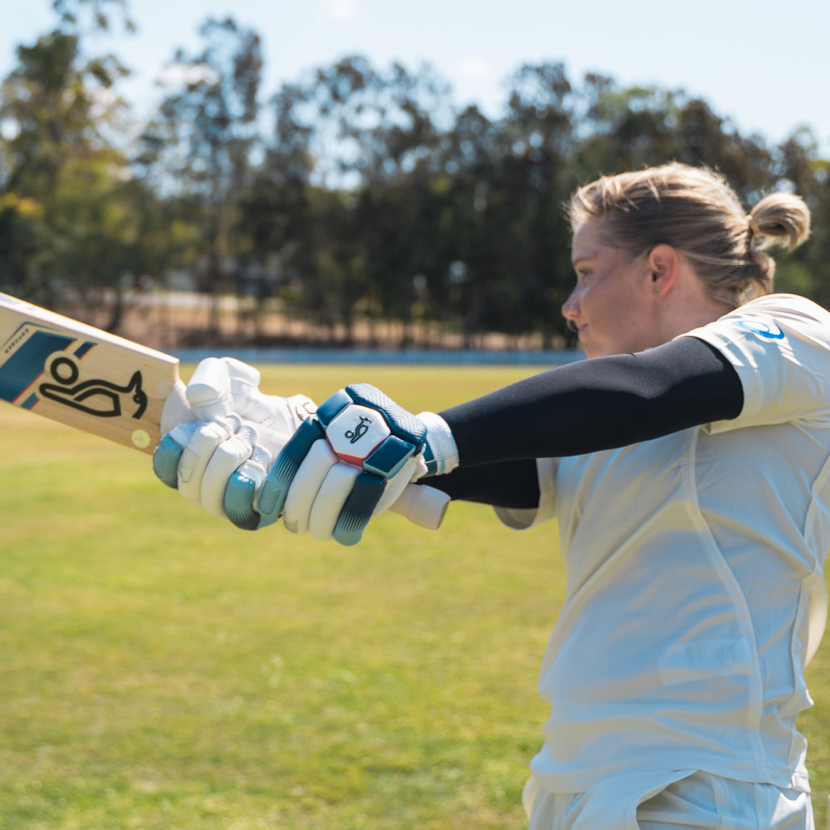 SP Cricket - Performance UV Sleeves [Black]